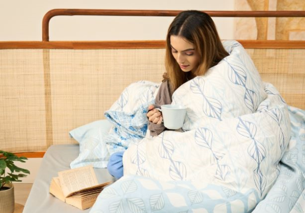 Blankets: Your Ultimate Wingman for Netflix Binges